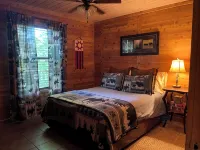 Secluded yet within minutes of your favorite outdoor activities!! - Boutique