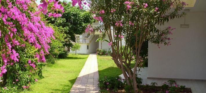 Helgas Paradise Hotel a Rodi