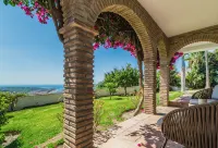 Villa Miranda with private heated pool and fantastic views! - Villas
