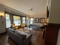 Meticulously Restored Tosa Village Historic Home - Wifi