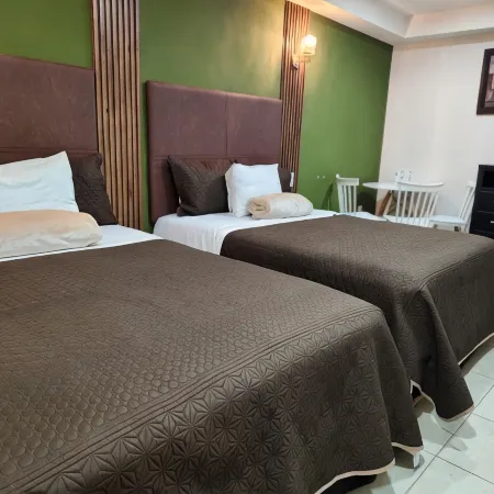 Royal Madero Inn Express