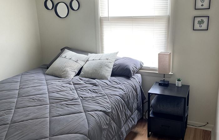 Cozy 3 Bedroom in Owosso close to hospital and Curwood Castle.