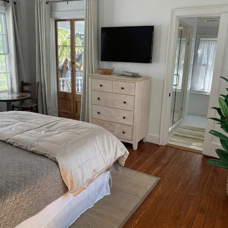 Completely Renovated Historic Home in Perfect Location of Downtown Beaufort