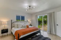 Carpenter Lane - 4-Star