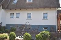 Fully furnished holiday home for up to 6 people - Homestays