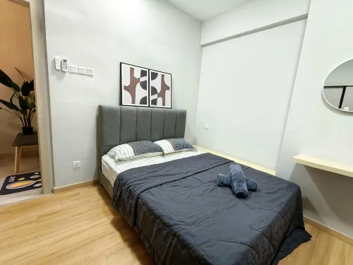 Midas Seri Alam New Cozy 5pax, Netflix Pet Friendly - Condos