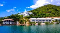 Busuanga Bay Lodge - Beach