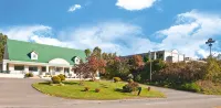 Days Inn by Wyndham Asheville West - Mountain view