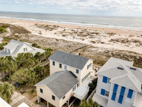 Relaxed Cancellation Policy! Oceanfront home with pool,hot tub, fire pit, bikes. - 4つ星
