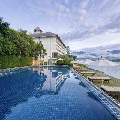 Siam Triangle Hotel - Pysäköinti