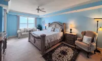 Stay at St. Maarten. Spacious Condo with Great Views, 3 Pools and More! - 4-Star