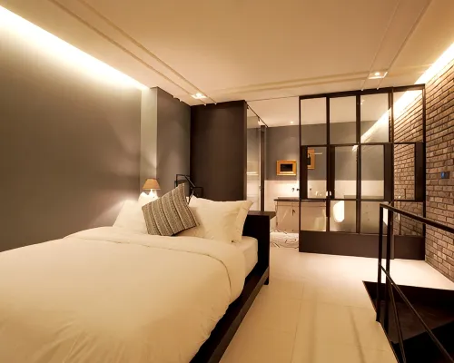 Lee Design Hotel Hotels near Tonghwasa