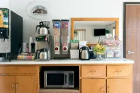 Super 8 by Wyndham Twinsburg/Cleveland Area - 2-Star
