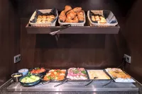 Martin's Patershof - Breakfast