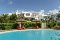Q Boutique Resort Malindi - Pools
