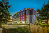 Holiday Inn Express & Suites Woodstock South Hotels in Woodstock