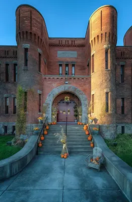 Amsterdam Castle NY Hotels in Johnstown
