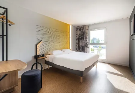 B&B HOTEL Cholet Nord Отели рядом со станцией Gare de Cholet