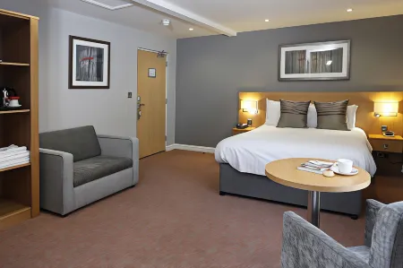 Best Western Plus Oxford Linton Lodge Hotel