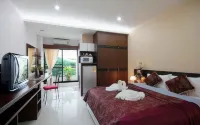 Pattara Place Hotel in zona Chiang Mai Rajabhat University