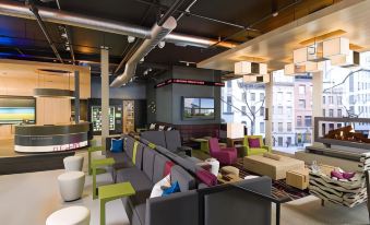 Aloft Vaughan Mills