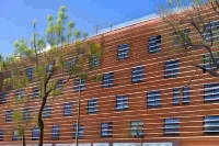 Jam Hotel Lisbon Các khách sạn gần Docas de Santo Amaro