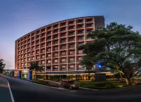 Holiday Inn Express Port Moresby, an IHG Hotel Hoteles cerca de Kuk Early Agricultural Site