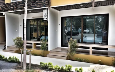 รูปภาพของYellow House Rayong