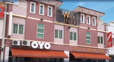 OYO 582 Hotel Walk Inn