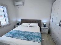 White Luxury Apartment Các khách sạn ở 