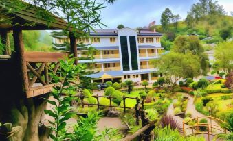 Eastend Munnar