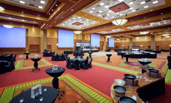 Embassy Suites by Hilton East Peoria Riverfront Hotel & Conference Center