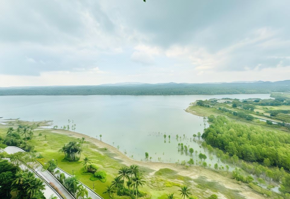 4. Seaview ..