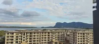 Lakeside Holiday Hotel (Kunming Sunac Dianchi Houhai Branch) - Sea View