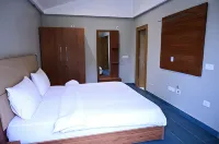 Hibiscus LakeView Hotel Hotels near Palm Leaves Floritech