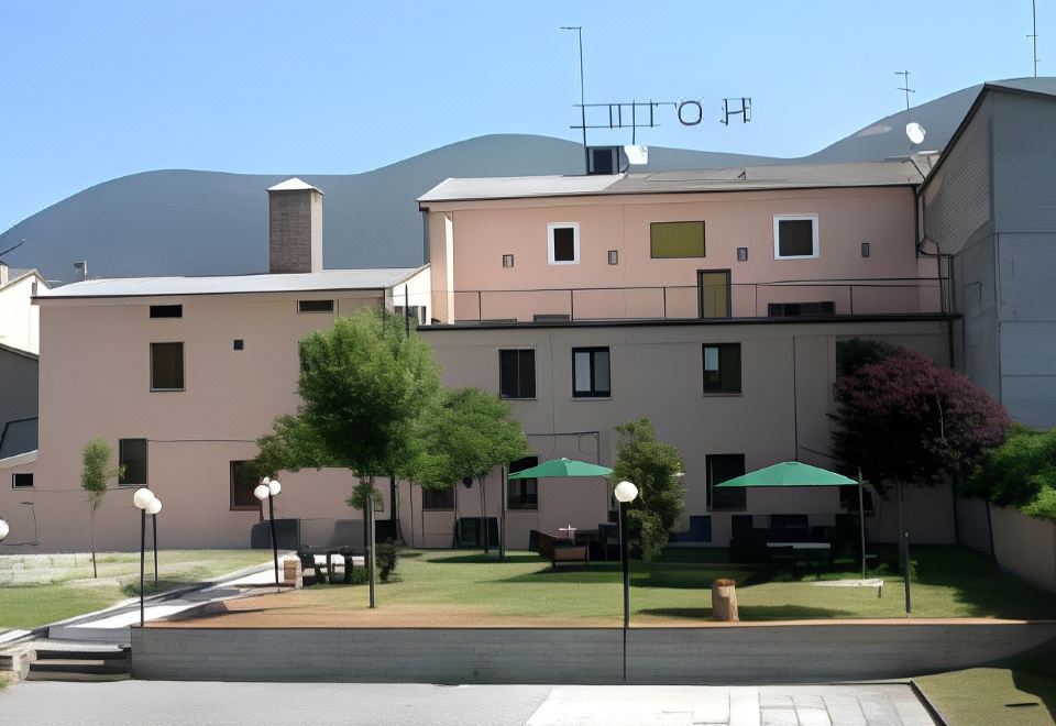 hotel overview picture