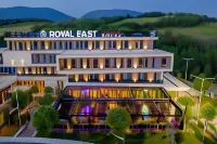 Royal East Resort Hotels near Canyons of Erzen River