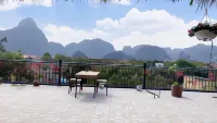 Hang Múa Lucky House Hotels in Ninh Tiến
