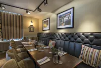 The Royal Oak Hotel, Welshpool - the Coaching Inn Group Hotels in Llanfyllin