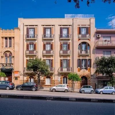 360Me Palace Hotels in der Nähe von Fabrik Avantgarde Store