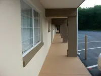 Hotel Vicenza Hotels in North Brunswick