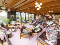 Tante Alma's Bonner Hotel Hotels near Hardtberg