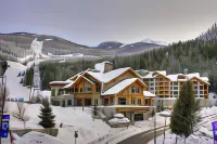 First Tracks Lodge - 4-Star