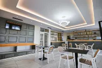 Hotel Roalb Hotels in Radhime
