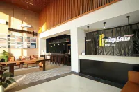 KingSales Hotel - parkir