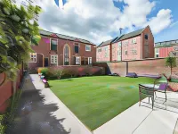 Darwin's Townhouse Hotels near Shrewsbury Castle