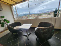 La Casa di Luna - Hotel with Pool and Restaurant in Antananarivo