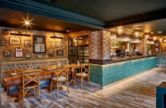 The Boathouse Inn & Riverside Rooms