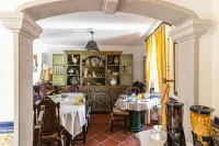 Casa S. Thiago do Castelo - breakfast