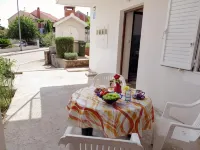 Apartment Jadro Hotels in Supetar